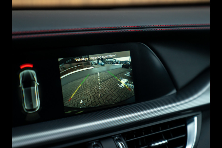 Alfa Romeo Stelvio 2.0T GME AWD Competizione 280pk | Pano-dak | 21 inch | Harman/Kardon | LED-Matrix