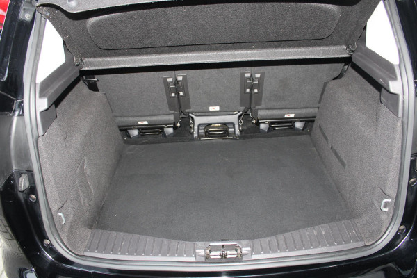 Ford C-MAX 1.0 Titanium 125pk | Stoelverwarming | Trekhaak | Camera | Xenon