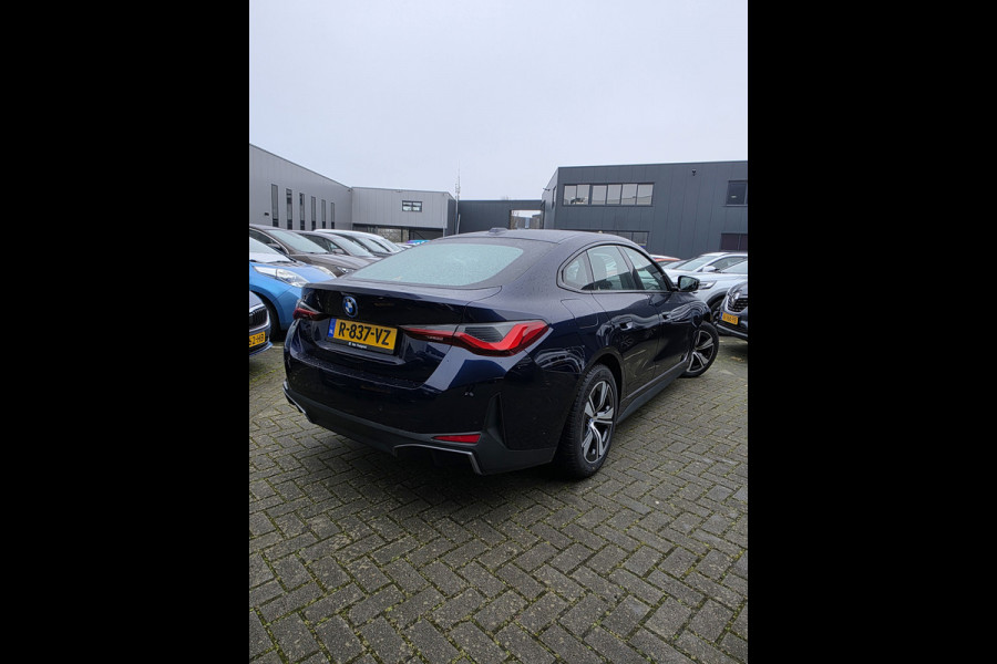 BMW i4 eDrive40 84 kWh | Automaat | Harman & Kardon |