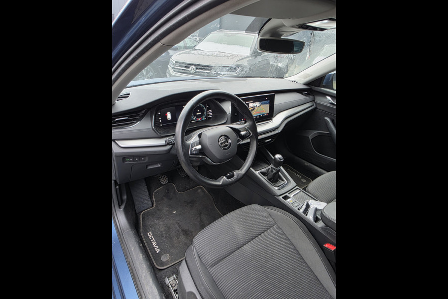 Škoda Octavia Combi 1.0 TSI Business Edition | Achteruitrijcamera |