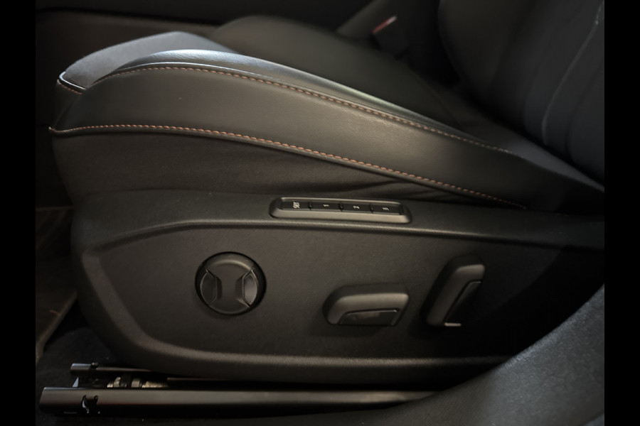 CUPRA Leon e-Hybrid VZ 245PK DSG SPORT CAMERA/CARPLAY/STUURVERW.