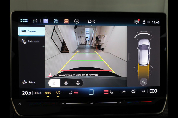 Volkswagen Golf 1.5 eHybrid GTE 272 pk Automaat (DSG) | Verlengde garantie | Navigatie | Trekhaak (wegklapbaar) | Parkeersensoren | Achteruitrijcamera | Stoelverwarming |