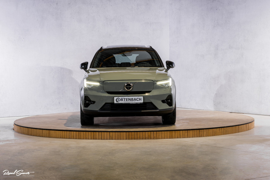 Volvo XC40 Recharge Ultimate 70 kWh | Adaptieve cruise | Panorama dak | Matrix led | Harman Kardon |