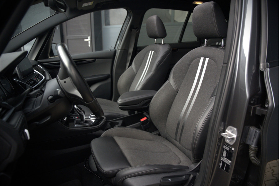 BMW 2 Serie Gran Tourer 218i 7p. High Executive M Sport | Panoramadak | Stoelverwarming | Trekhaak | Adaptive LED | HIFI | Apple Carplay | Cruise Control | Climate Control | Keyless |