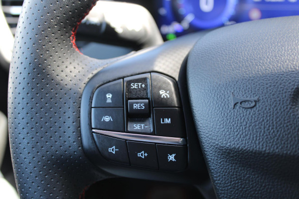 Ford FOCUS Wagon 1.5 EcoBlue ST Line X Automaat | Adaptive cruise control | Winter Pack | Trekhaak | Elektrische achterklep | BTW verrekenbaar | All season banden