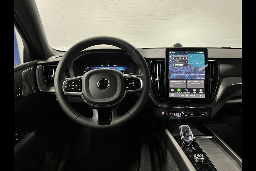 Volvo XC60 2.0 T8 Plug-in hybrid AWD Black Edition Luchtvering | Massage | Bowers & Wilkins | Adapt. Cruise | Open dak | Head-up | 360 camera | Stoelventilatie /-verwarming