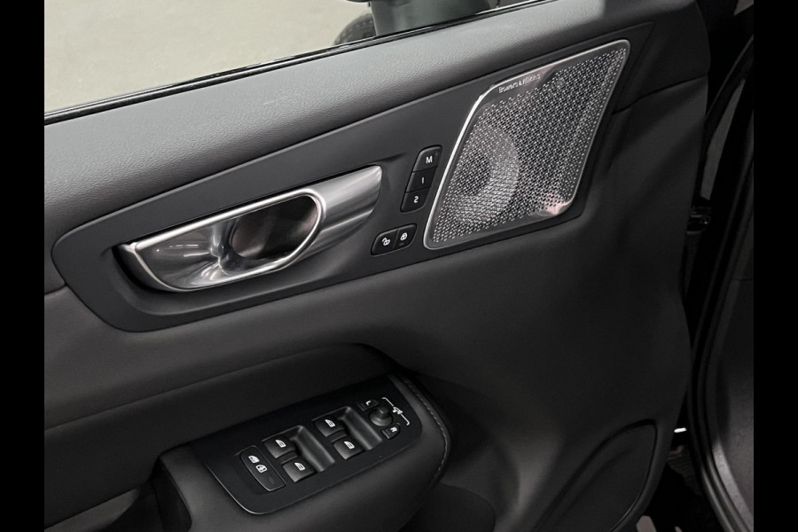 Volvo XC60 2.0 T8 Plug-in hybrid AWD Black Edition Luchtvering | Massage | Bowers & Wilkins | Adapt. Cruise | Open dak | Head-up | 360 camera | Stoelventilatie /-verwarming