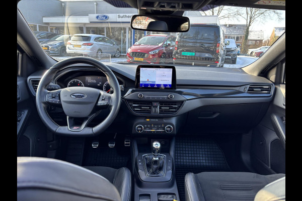 Ford Focus 2.3 EcoBoost ST-3 280pk  | Panoramadak | Winter Pack | Adaptive LED | Adaptive cruise control | Achteruitrijcamera | Bang&Olufsen | Head up Display