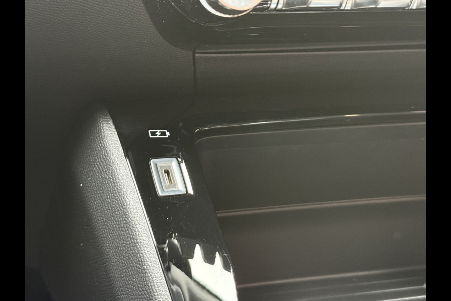 Peugeot e-2008 EV Blue Lease Active 50 kWh | Camera | Navi | LED