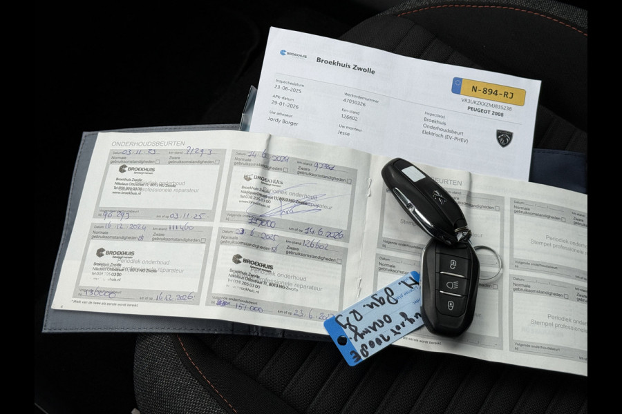 Peugeot e-2008 EV Blue Lease Active 50 kWh | Camera | Navi | LED