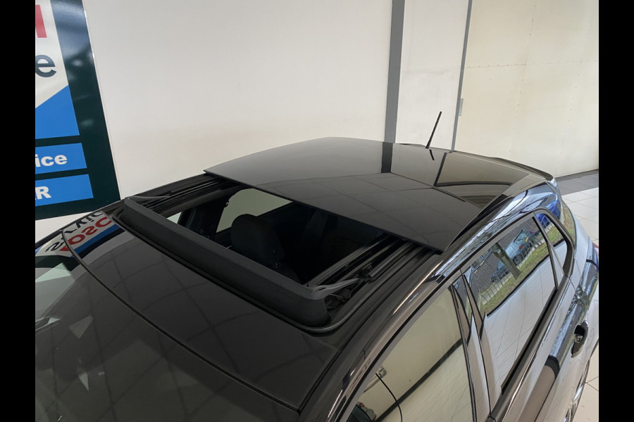 Volkswagen Polo 1.0 TSI R-Line Business DSG Panoramadak / Camera /Carplay / Navigatie / IQ Light