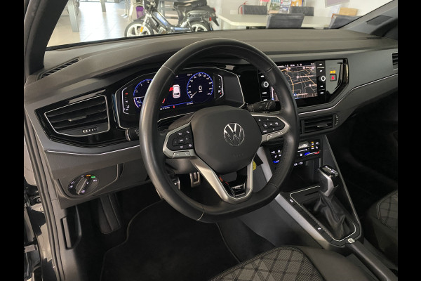 Volkswagen Polo 1.0 TSI R-Line Business DSG Panoramadak / Camera /Carplay / Navigatie / IQ Light