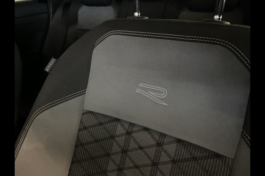 Volkswagen Polo 1.0 TSI R-Line Business DSG Panoramadak / Camera /Carplay / Navigatie / IQ Light