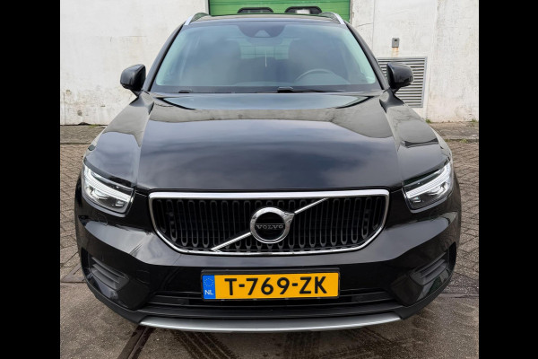 Volvo XC40 1.5 T3 Momentum Pro