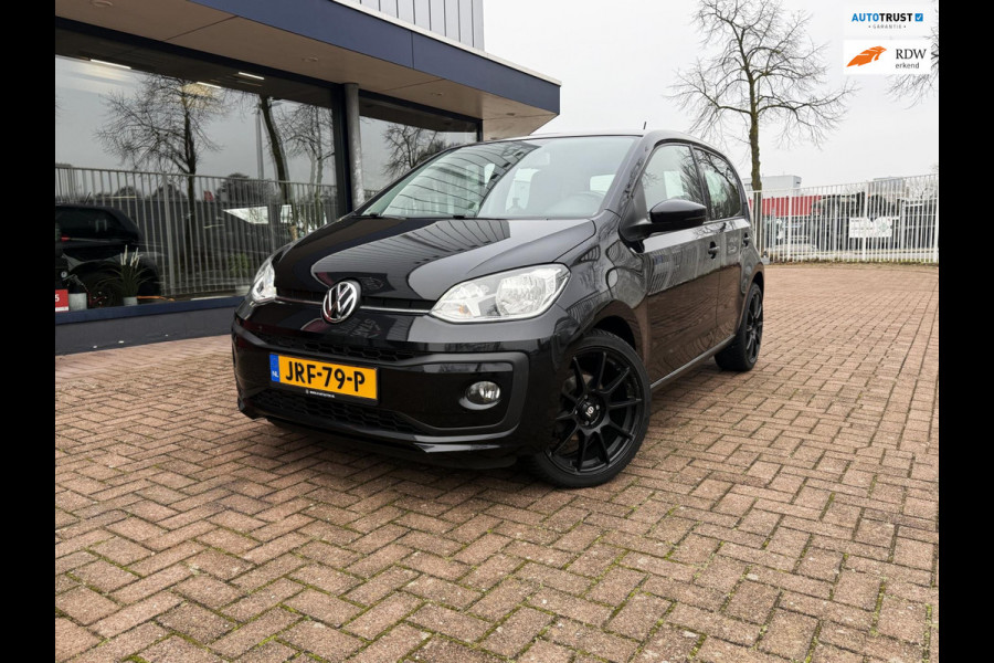 Volkswagen up! 1.0 BMT high up! | Cruise | PDC | 17" LMV