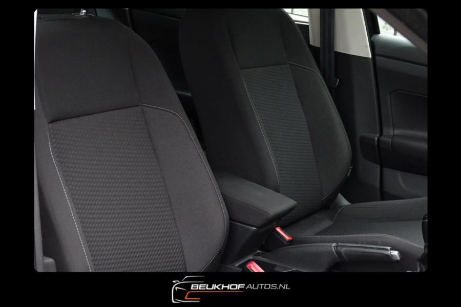 Volkswagen Polo 1.0 TSI Parkeersensor Carplay Navi Adapt Cru