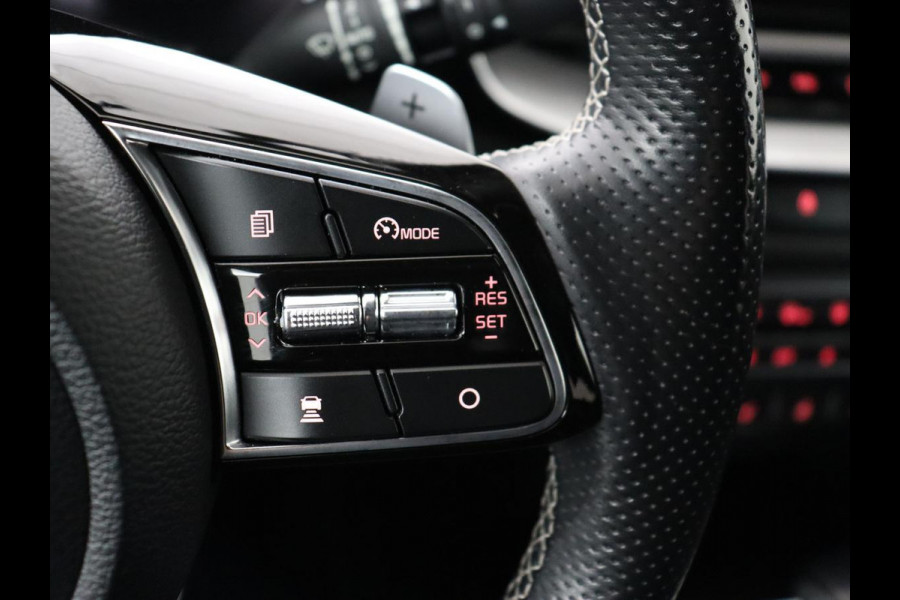Kia ProCeed 1.5 T-GDI GT-Line | Panoramadak | Stoel & stuurverwarming | Adaptive cruise | Leder/Alcantara | Camera | Sportstoelen | Navigatie | Full LED | Climate control | Keyless