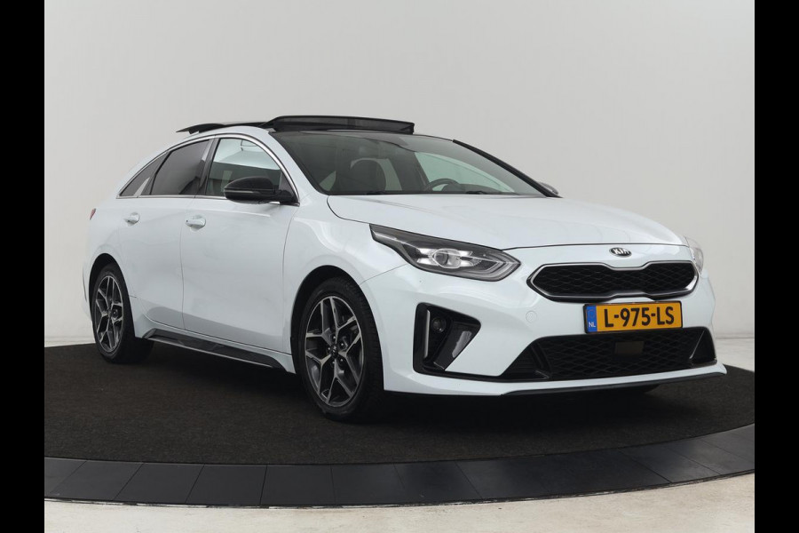 Kia ProCeed 1.5 T-GDI GT-Line | Panoramadak | Stoel & stuurverwarming | Adaptive cruise | Leder/Alcantara | Camera | Sportstoelen | Navigatie | Full LED | Climate control | Keyless