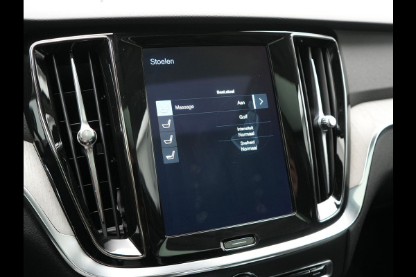 Volvo V60 T6 Recharge AWD Inscription Plug In Hybrid 340pk Dealer O.H. PHEV | Trekhaak Af Fabriek | Panodak | Lederen Sportstoelen Massage & Memory & Ventilatie | Adaptive Cruise | Head Up | 360 Camera | Stoelen & Stuur Verwarmd | Bowers & Wilkins |
