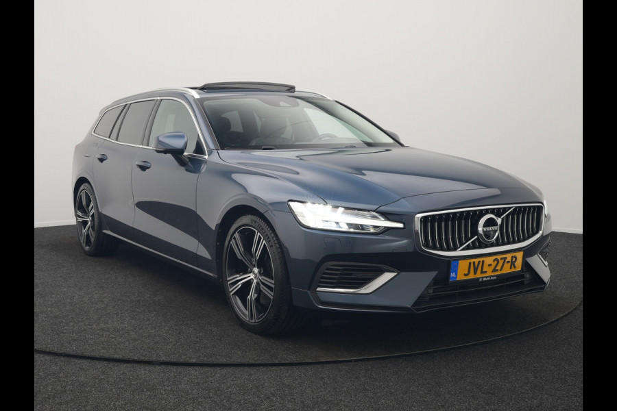 Volvo V60 T6 Recharge AWD Inscription Plug In Hybrid 340pk Dealer O.H. PHEV | Trekhaak Af Fabriek | Panodak | Lederen Sportstoelen Massage & Memory & Ventilatie | Adaptive Cruise | Head Up | 360 Camera | Stoelen & Stuur Verwarmd | Bowers & Wilkins |