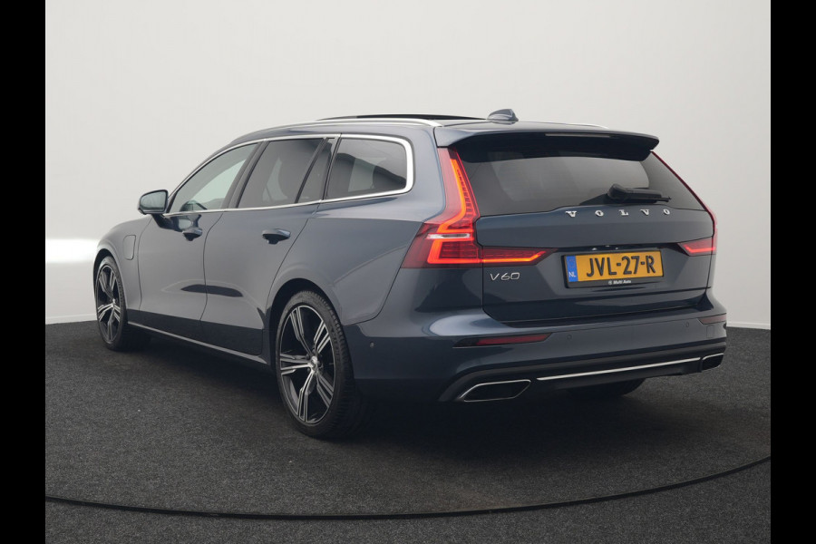 Volvo V60 T6 Recharge AWD Inscription Plug In Hybrid 340pk Dealer O.H. PHEV | Trekhaak Af Fabriek | Panodak | Lederen Sportstoelen Massage & Memory & Ventilatie | Adaptive Cruise | Head Up | 360 Camera | Stoelen & Stuur Verwarmd | Bowers & Wilkins |