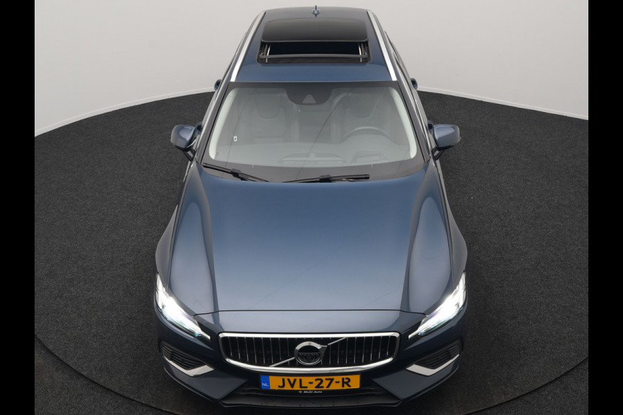 Volvo V60 T6 Recharge AWD Inscription Plug In Hybrid 340pk Dealer O.H. PHEV | Trekhaak Af Fabriek | Panodak | Lederen Sportstoelen Massage & Memory & Ventilatie | Adaptive Cruise | Head Up | 360 Camera | Stoelen & Stuur Verwarmd | Bowers & Wilkins |