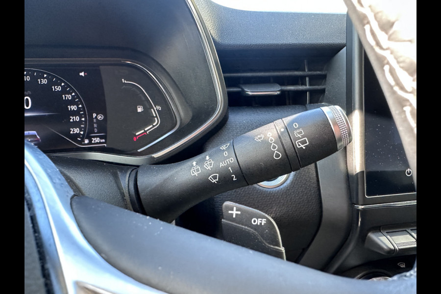 Renault Clio 1.3 TCe Intens CLIMA / CRUISE / LANE ASSIST / CARPLAY / AUTOMAAT