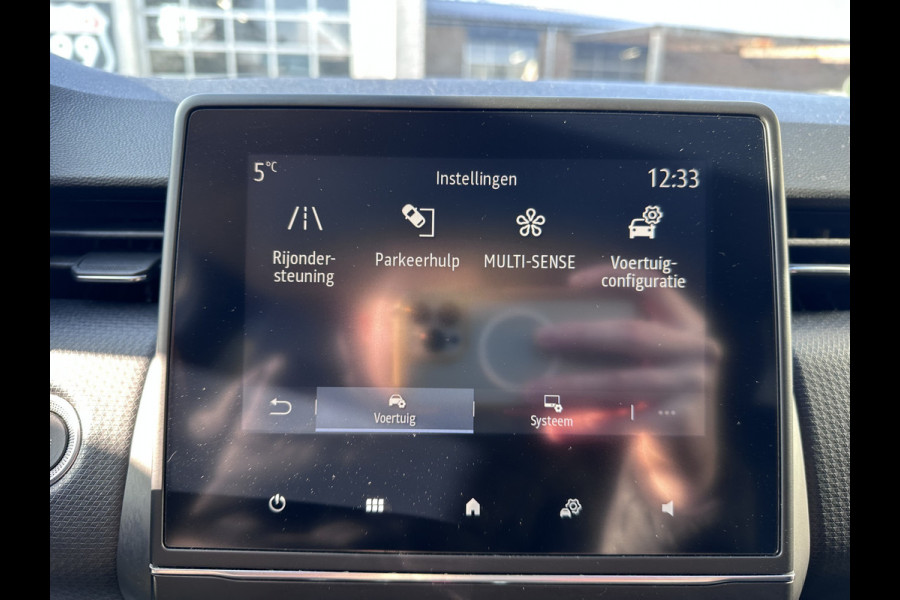 Renault Clio 1.3 TCe Intens CLIMA / CRUISE / LANE ASSIST / CARPLAY / AUTOMAAT