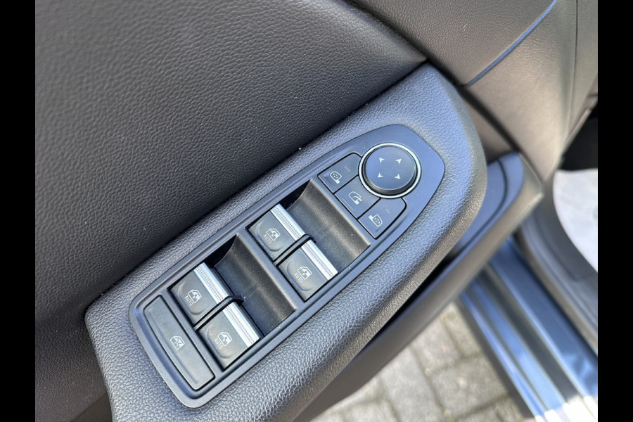 Renault Clio 1.3 TCe Intens CLIMA / CRUISE / LANE ASSIST / CARPLAY / AUTOMAAT