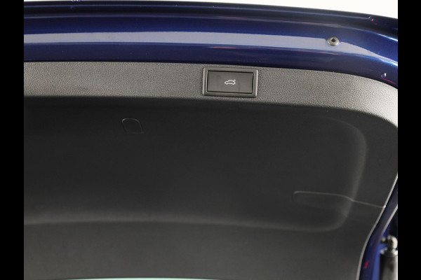 Škoda Octavia Combi Sportline Tour m-HEV 1.5 TSI 150 pk 7 versn. DSG | Schuif/kanteldak | Travel assist | Trekhaak wegklapbaar