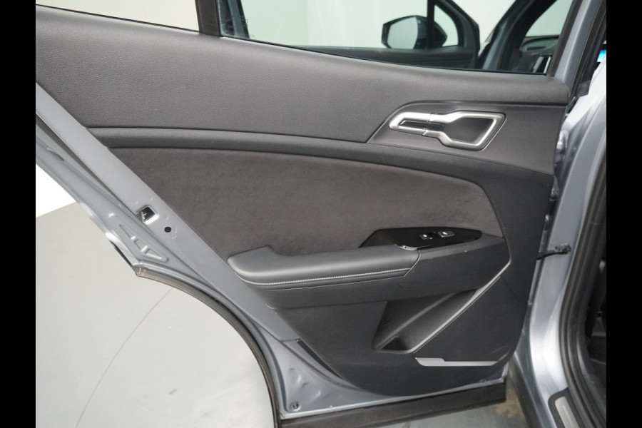 Kia Sportage 1.6 T-GDi MHEV GT-Line - Adaptief Cruise Control - Led Koplampen - Climate Control - Navigatie - Stoel/Stuurverwarming - Fabrieksgarantie Tot 2031