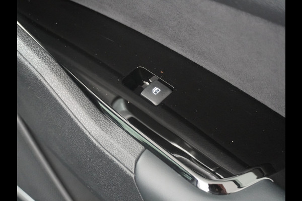 Kia Sportage 1.6 T-GDi MHEV GT-Line - Adaptief Cruise Control - Led Koplampen - Climate Control - Navigatie - Stoel/Stuurverwarming - Fabrieksgarantie Tot 2031