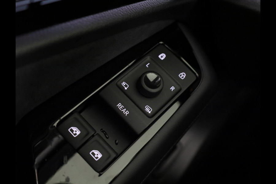 Volkswagen ID.7 Tourer Pro Business 77 kWh accu, 210 kW / 286 pk Variant 231PK | 17% bijtelling* | 20" LM velgen | Navigatie | 360 gradencamera | Matrix koplampen | Onderhoud tot 30-6-2030