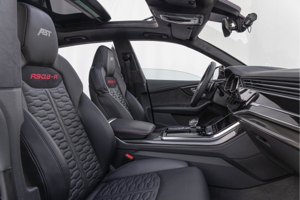 Audi RSQ8-R ABT 4.0 TFSI 740pk Quattro 1 of 125 B&O Advanced Standkachel