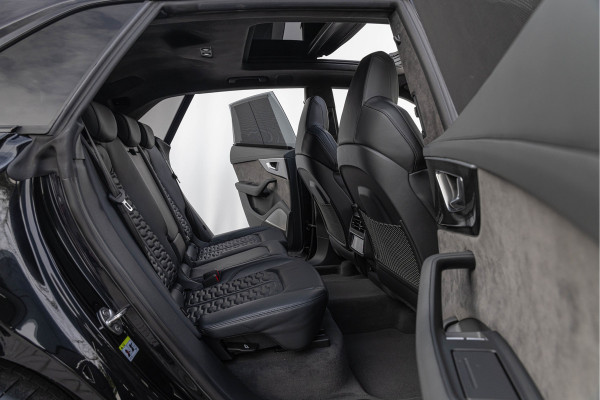 Audi RSQ8-R ABT 4.0 TFSI 740pk Quattro 1 of 125 B&O Advanced Standkachel