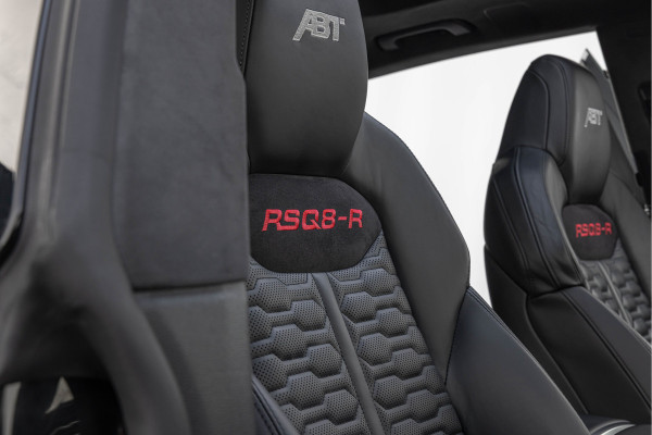 Audi RSQ8-R ABT 4.0 TFSI 740pk Quattro 1 of 125 B&O Advanced Standkachel