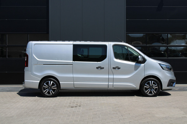 Renault Trafic 2.0 Blue dCi 170pk T29 L2H1 Extra DC - 2x Schuifdeur - Carplay - LED - Blind Spot - Navigatie - Camera - Trekhaak - Stoelverwarm