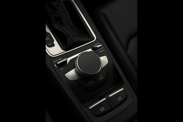 Audi Q2 35 TFSI 2x S-Line CarPlay Camera