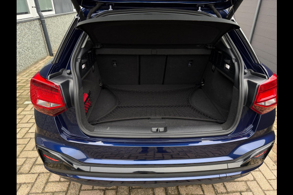 Audi Q2 35 TFSI 2x S-Line CarPlay Camera