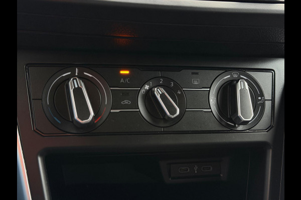 Volkswagen Polo 1.0 TSI Life CarPlay Camera LED