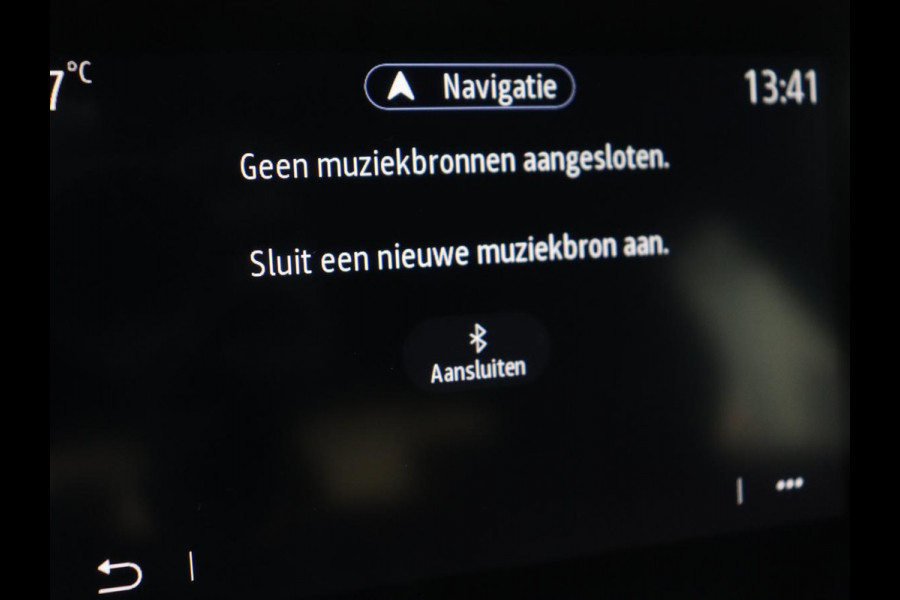 Renault Clio 1.0 TCe Intens | Stoelverwarming | Camera | Carplay | Half leder | Climate control | Full LED | Parkeerhulp | Cruise control | Keyless