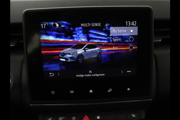 Renault Clio 1.0 TCe Intens | Stoelverwarming | Camera | Carplay | Half leder | Climate control | Full LED | Parkeerhulp | Cruise control | Keyless