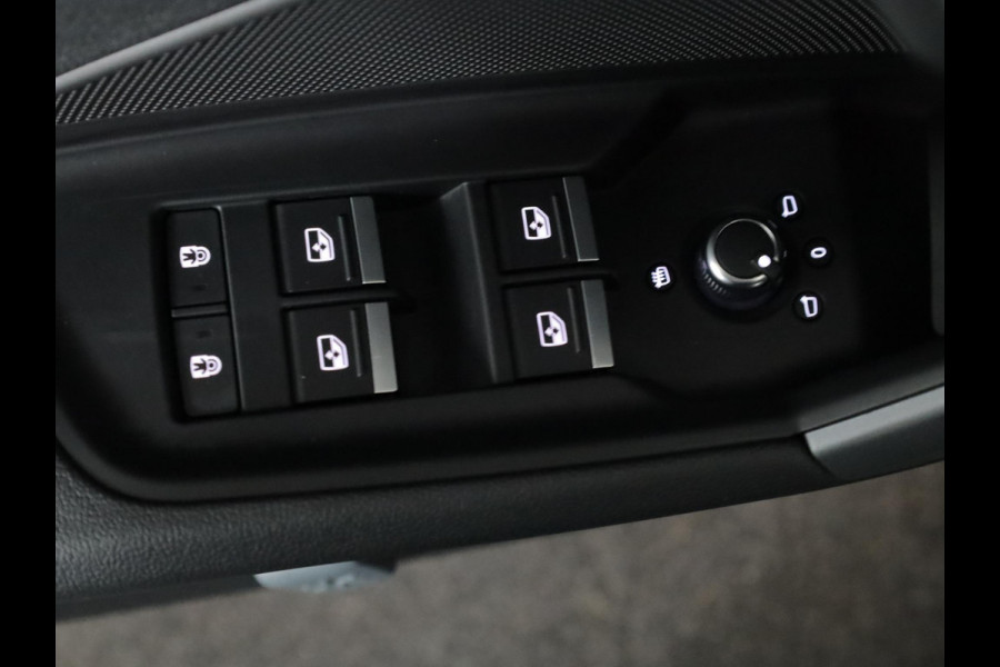 Audi A3 Sportback 40 TFSI e Advanced edition 204 pk S-tronic | Verlengde garantie | Navigatie | Parkeersensoren (Park assist) | Achteruitrijcamera | Stoelverwarming |