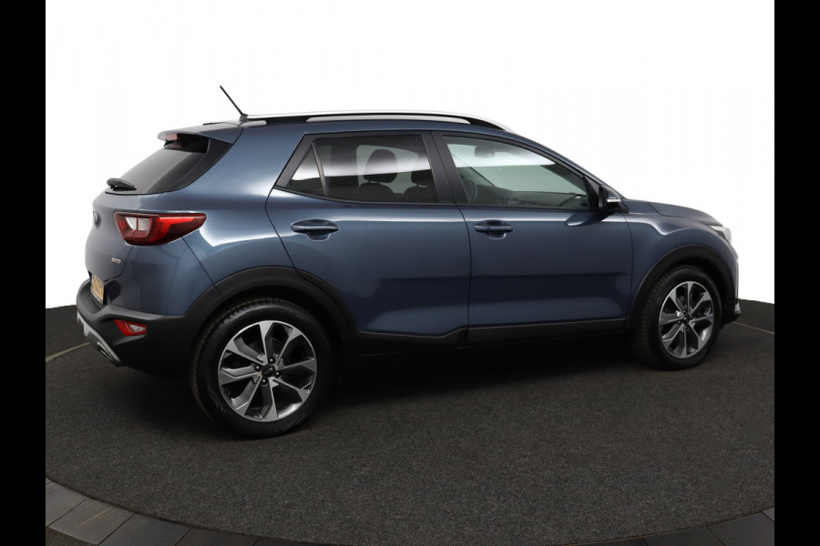 Kia Stonic 1.0 T-GDi DynamicLine - Cruise Control - Lichtmetalen Velgen - Navigatie - Apple/Android Carplay - Virena Zekerheidspakket €895,-