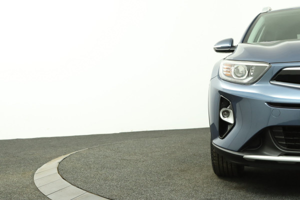Kia Stonic 1.0 T-GDi DynamicLine - Cruise Control - Lichtmetalen Velgen - Navigatie - Apple/Android Carplay - Virena Zekerheidspakket €895,-