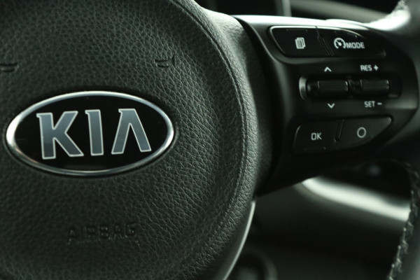 Kia Stonic 1.0 T-GDi DynamicLine - Cruise Control - Lichtmetalen Velgen - Navigatie - Apple/Android Carplay - Virena Zekerheidspakket €895,-