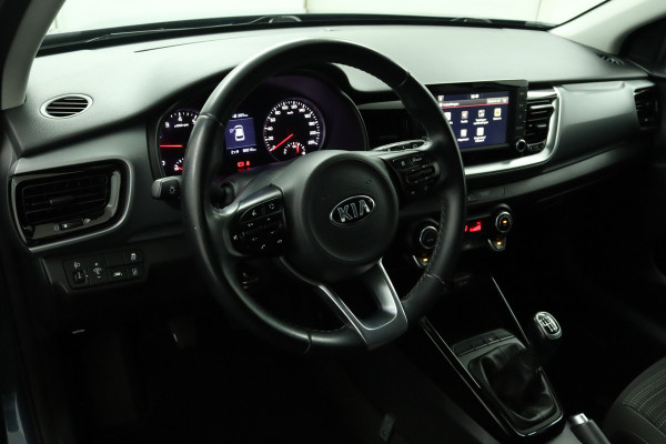 Kia Stonic 1.0 T-GDi DynamicLine - Cruise Control - Lichtmetalen Velgen - Navigatie - Apple/Android Carplay - Virena Zekerheidspakket €895,-
