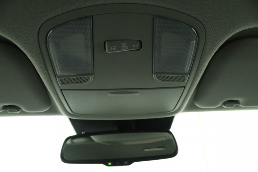 Kia Stonic 1.0 T-GDi DynamicLine - Cruise Control - Lichtmetalen Velgen - Navigatie - Apple/Android Carplay - Virena Zekerheidspakket €895,-