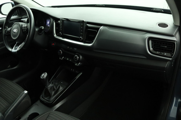 Kia Stonic 1.0 T-GDi DynamicLine - Cruise Control - Lichtmetalen Velgen - Navigatie - Apple/Android Carplay - Virena Zekerheidspakket €895,-