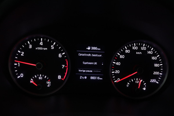 Kia Stonic 1.0 T-GDi DynamicLine - Cruise Control - Lichtmetalen Velgen - Navigatie - Apple/Android Carplay - Virena Zekerheidspakket €895,-